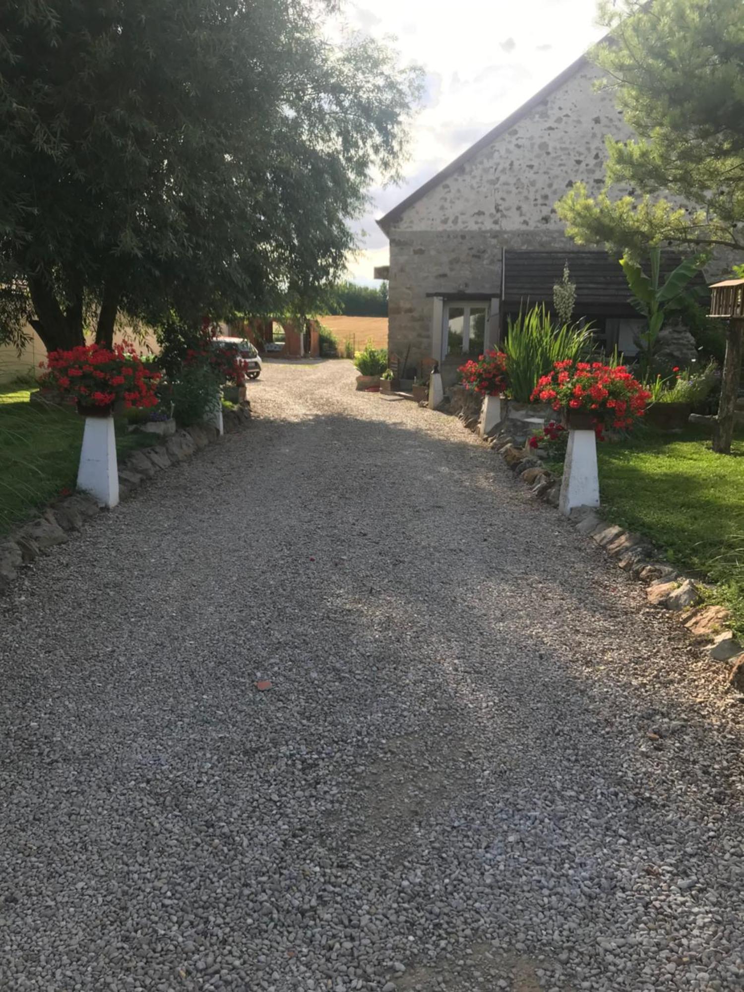 La Grange Aux Fleurs Otel Rigny-la-Nonneuse Dış mekan fotoğraf